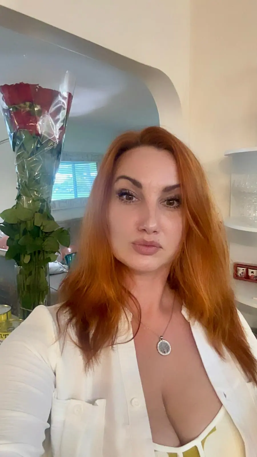 73334811-5456-4d43-869a-bd7257a8554d